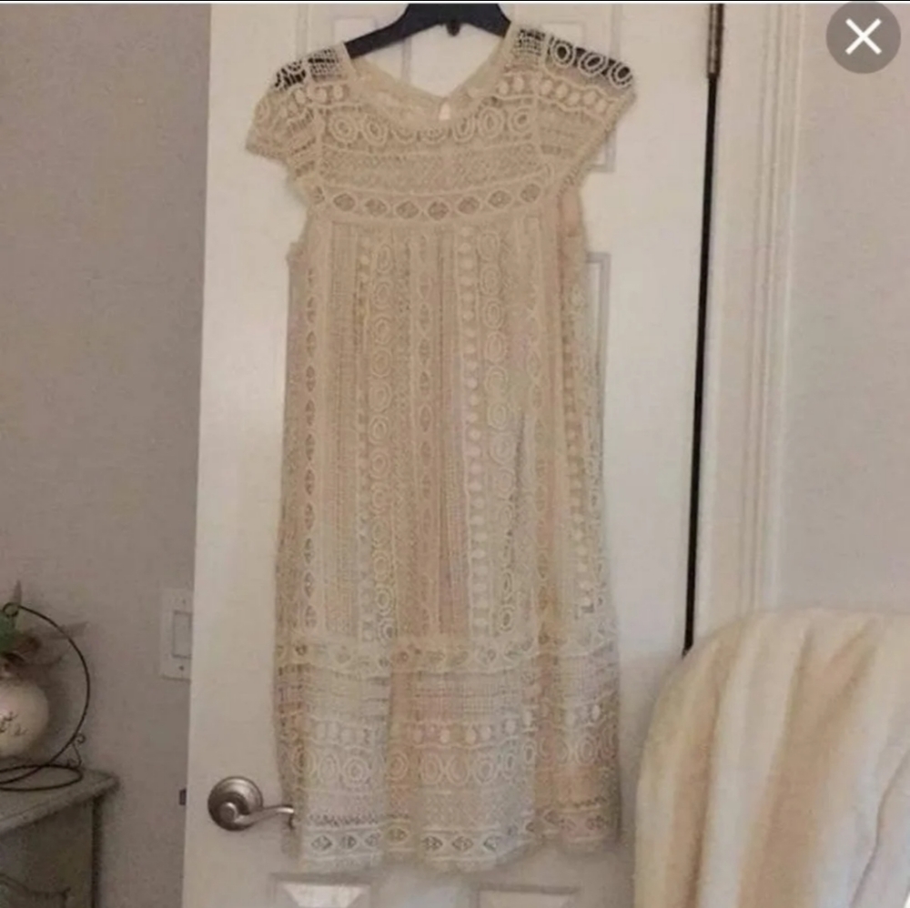Anthropologie/Maeve Cream Lace dress